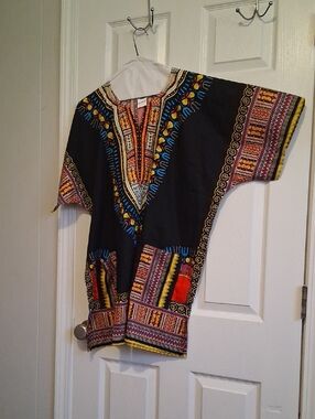 Black Multicolor Dashiki Top - Shirt